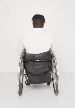 Pier One Vest - Off White -Pier One Verkoopwinkel 138b78c96b894d7eafa060fd0a8e7cf1 scaled