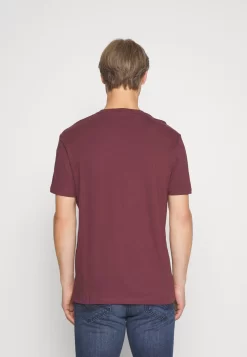Pier One 5 Pack - T-Shirt Basic - Bordeaux/Dark Green/Dark Blue 16 Pier One 5 Pack - T-Shirt Basic - Bordeaux/Dark Green/Dark Blue -Pier One Verkoopwinkel 83fa6bffd83441d4ab3bd8fcc4f5244c scaled