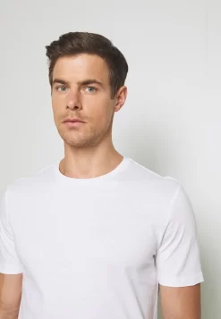 Pier One 7 Pack - T-Shirt Basic - White 11 Pier One 7 Pack - T-Shirt Basic - White -Pier One Verkoopwinkel 98634ccd233b4a78a7453e5521522ee3 scaled