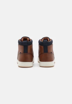 Pier One Sneakers Hoog - Cognac -Pier One Verkoopwinkel a28c1348464d47d5b797e2745a059280 scaled