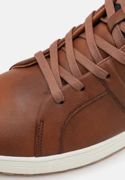 Pier One Sneakers Hoog - Cognac -Pier One Verkoopwinkel b72c2c26a41d4606a44be9f2efeae0dc scaled