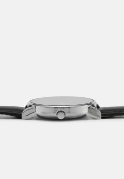 Pier One Horloge - Black/Silvercoloured 6 Pier One Horloge - Black/Silvercoloured -Pier One Verkoopwinkel bd3d862d66074e7da00979f93f7842ad scaled