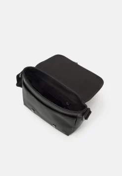 Pier One Unisex - Schoudertas -Black -Pier One Verkoopwinkel c8b3267bb4784f2bbcd3cf675ef176e0 scaled