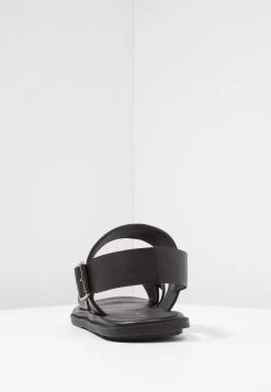 Pier One Sandalen - Black -Pier One Verkoopwinkel e819b7c59f5a477281c4a36bc41d12ad