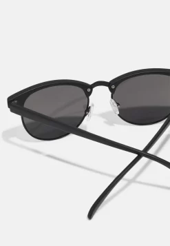 Pier One Unisex - Zonnebril -Black -Pier One Verkoopwinkel f41786acb4f54644b6e1caf49d70a762 scaled