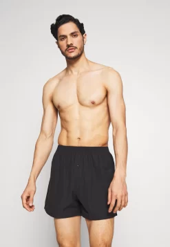 Pier One 5 Pack - Boxershort - Black/Grey/Red -Pier One Verkoopwinkel f742d0c815cc40a58f3d006327edcf64 scaled